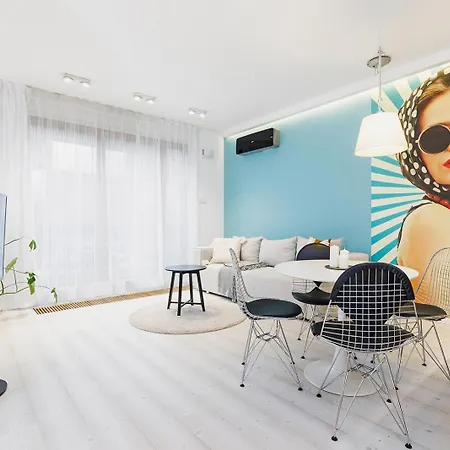 Terrace - Lubicz 17 Street Apartment *